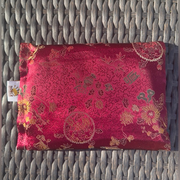 noble pet co. Other - Noble Pet Company Red Silk/Satin Floral Heating Pad (microwave it)